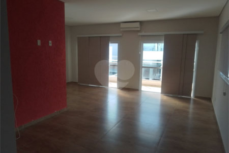 Condomínio à venda com 4 quartos, sendo 2 suítes, em Wanel Ville, Sorocaba, SP