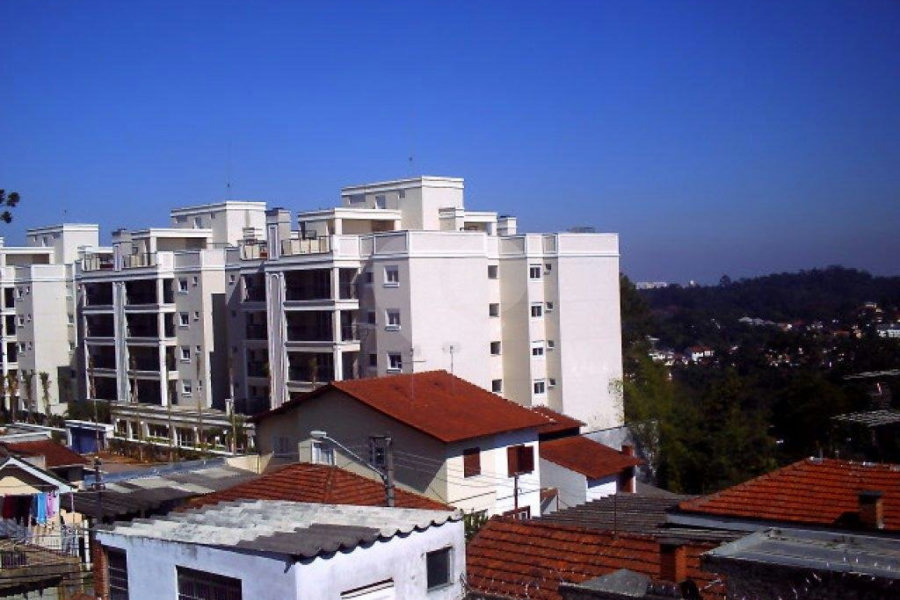 Sobrado à venda com 3 quartos, sendo 1 suíte, em Vila Irmãos Arnoni, São Paulo, SP