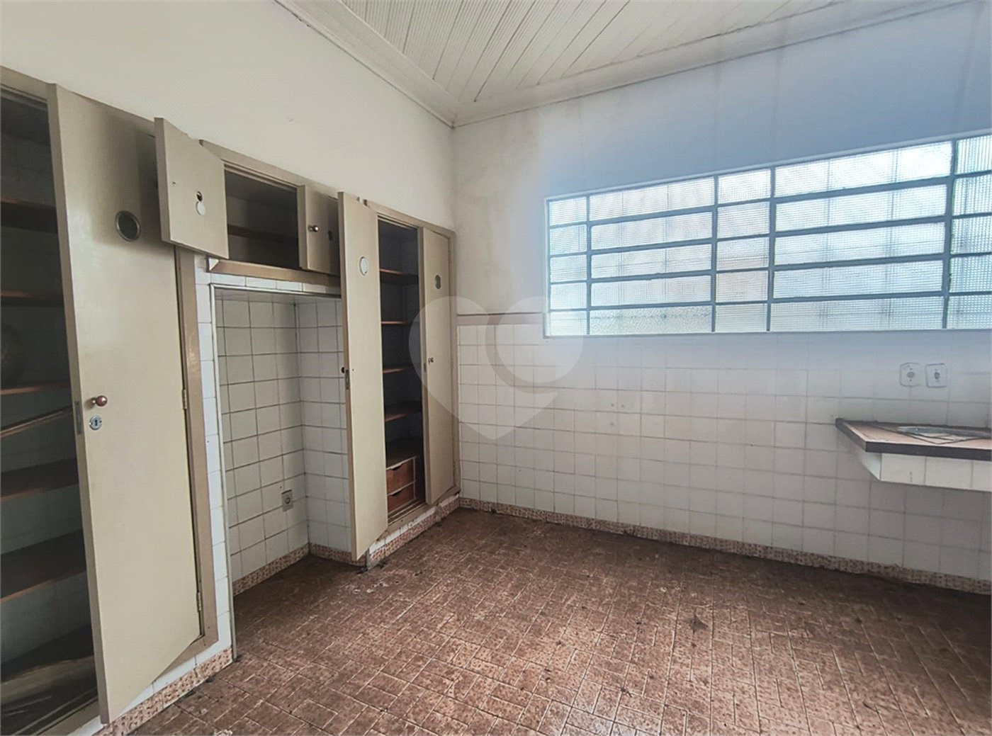 Casa à venda com 4 quartos, sendo 1 suíte, no Centro, Araraquara, SP