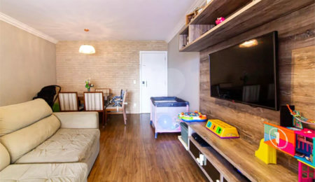 Apartamento à venda com 3 quartos, sendo 1 suíte,  em Vila Ipojuca, São Paulo, SP