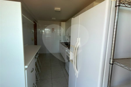 Apartamento à venda com 2 quartos, sendo 1 suíte,  em Vila Nova, Cabo Frio, RJ
