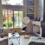 Casa à venda com 8 quartos, sendo 4 suítes, em Roseira, Mairiporã, SP
