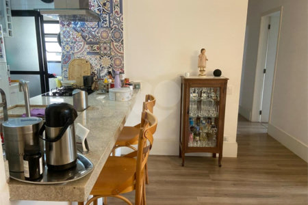 Apartamento à venda com 3 quartos, sendo 1 suíte, em Vila Suzana, São Paulo, SP