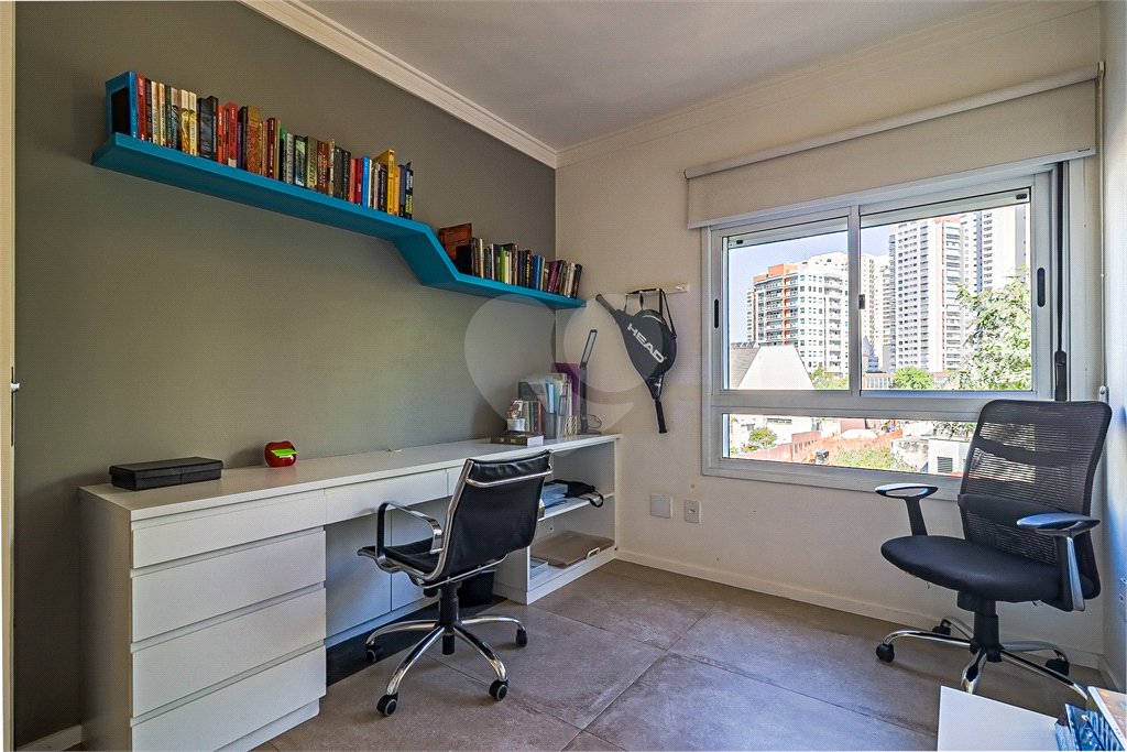 Apartamento à venda com 3 suítes em Vila Mariana, São Paulo, SP