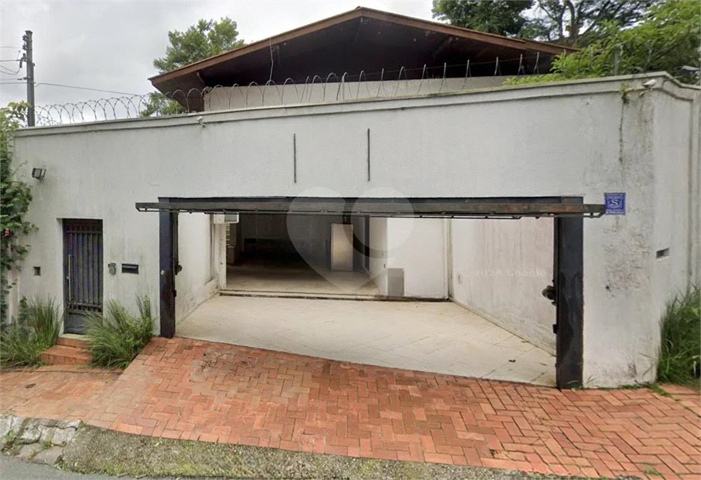 Casa à venda com 4 suítes em Vila Tramontano, São Paulo, SP