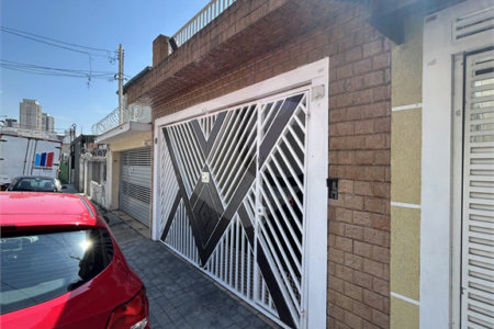 Sobrado à venda com 3 quartos em Jardim Santo Antoninho, São Paulo, SP