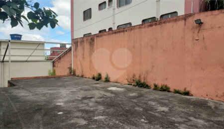 Sobrado à venda ou para alugar com 4 quartos em Brooklin Velho, São Paulo, SP