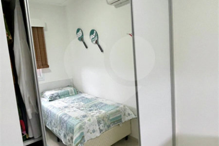 Apartamento à venda com 3 quartos, sendo 1 suíte,  em Jardim Belmar, Guarujá, SP