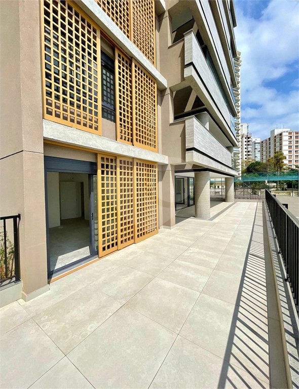 Apartamento à venda com 3 suítes em Jardim Vila Mariana, São Paulo, SP
