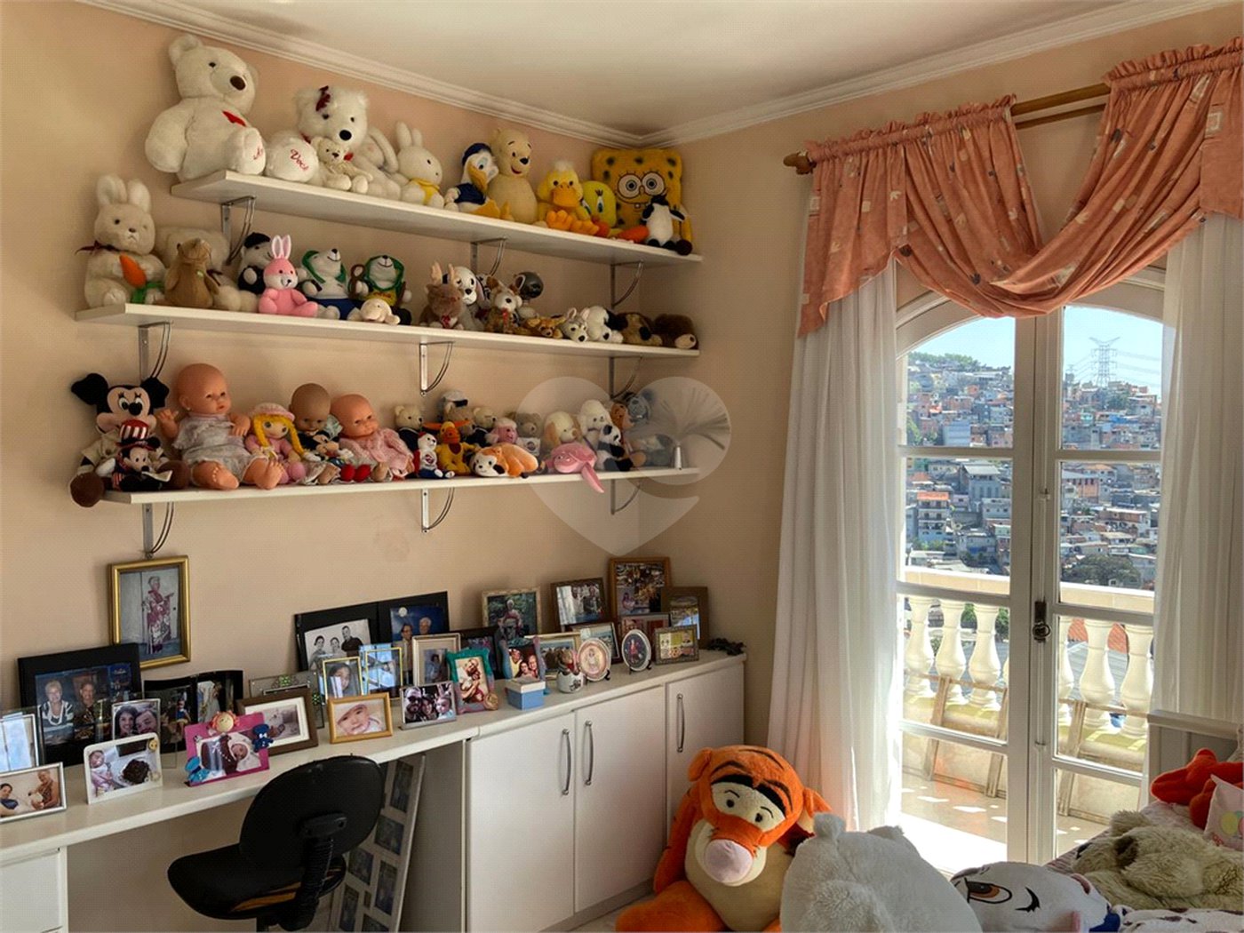 Casa à venda com 3 quartos em Jardim Peri, São Paulo, SP