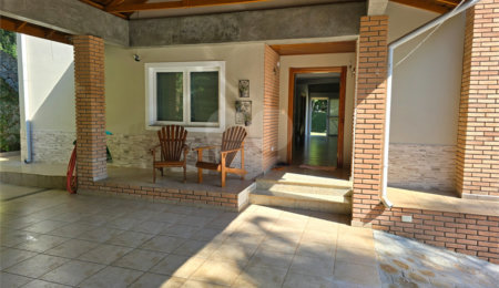 Casa à venda com 3 suítes no condomínio Associação Reserva das Hortênsias, Mairiporã - SP