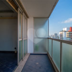Apartamento à venda com 3 quartos, sendo 1 suíte, em Campo Belo, São Paulo, SP