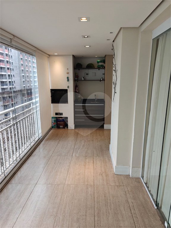 Apartamento à venda com 3 suítes em Mooca, São Paulo, SP