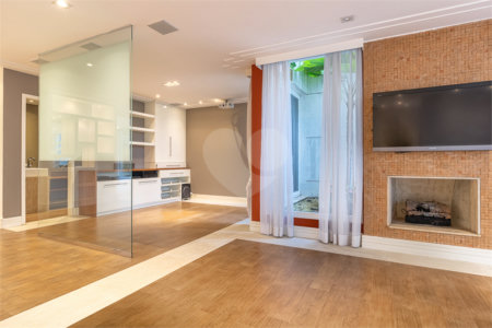 Casa à venda com 4 suítes no condomínio Las Cumbres, São Paulo - SP