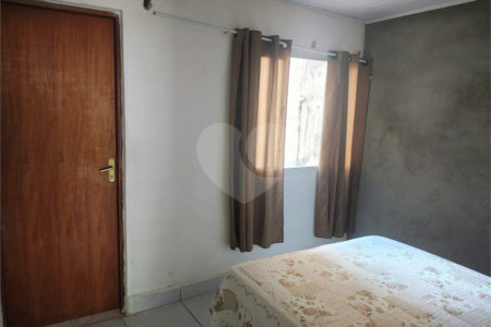 Casa Térrea à venda com 2 quartos em Vila Comercial, Jundiaí, SP