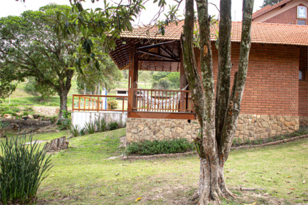 Sítio à venda com 4 quartos, sendo 2 suítes, em Jardim Guaçu, São Roque, SP