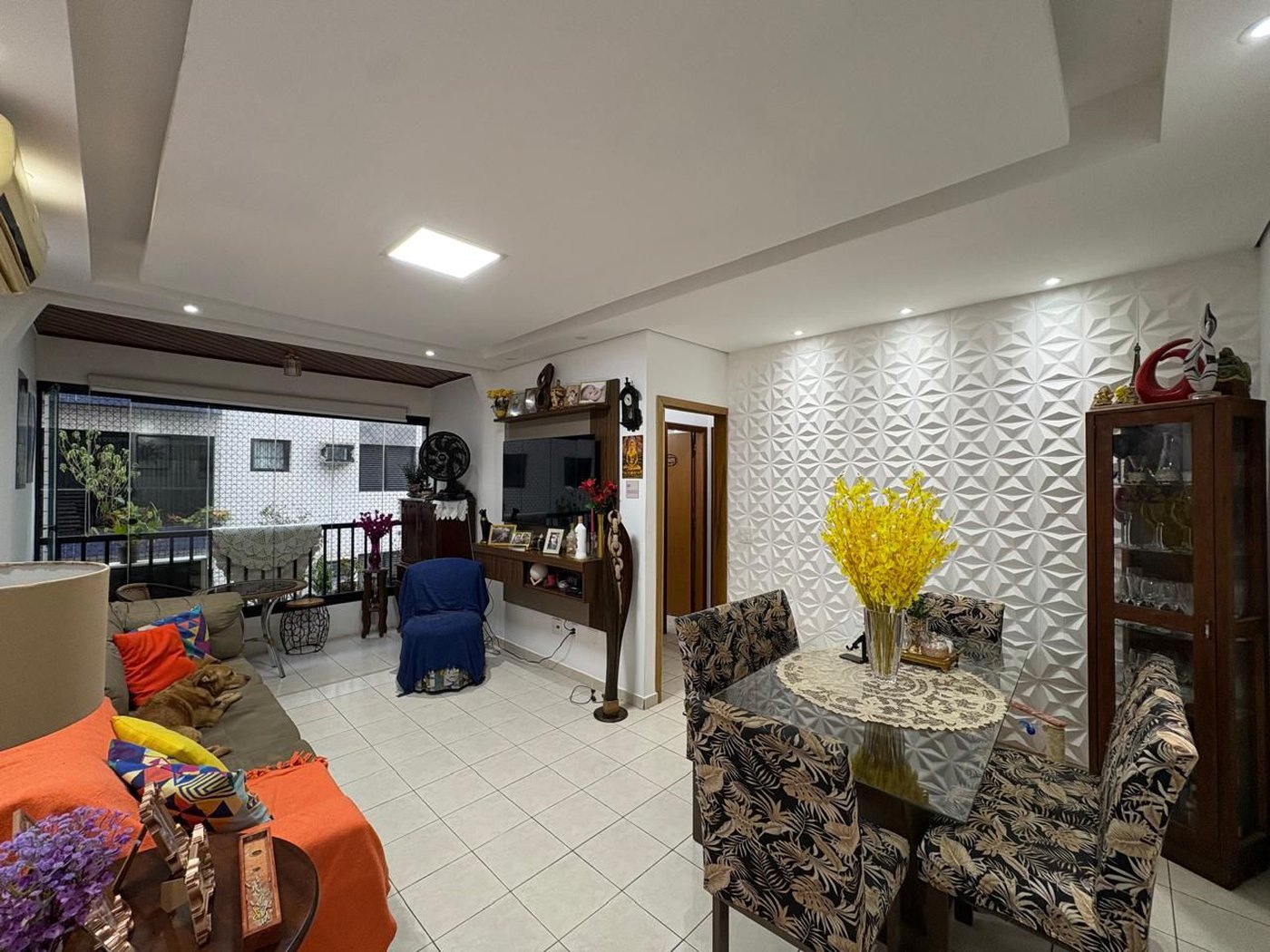 Apartamento com 2 dormitórios à venda, 110 m² por R$ 830.000,00 - Pompéia - Santos/SP