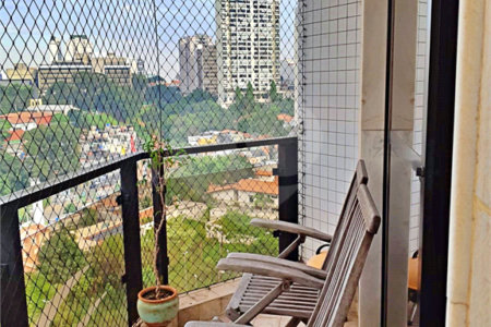 Apartamento à venda com 3 quartos, sendo 1 suíte, em Vila Mariana, São Paulo, SP