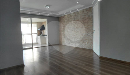 Apartamento à venda ou para alugar com 3 quartos, sendo 1 suíte,  em Vila Guarani (z Sul), São Paulo, SP