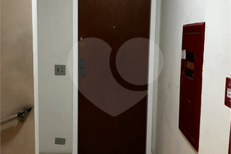 Apartamento à venda com 3 quartos em Vila Pompéia, São Paulo, SP