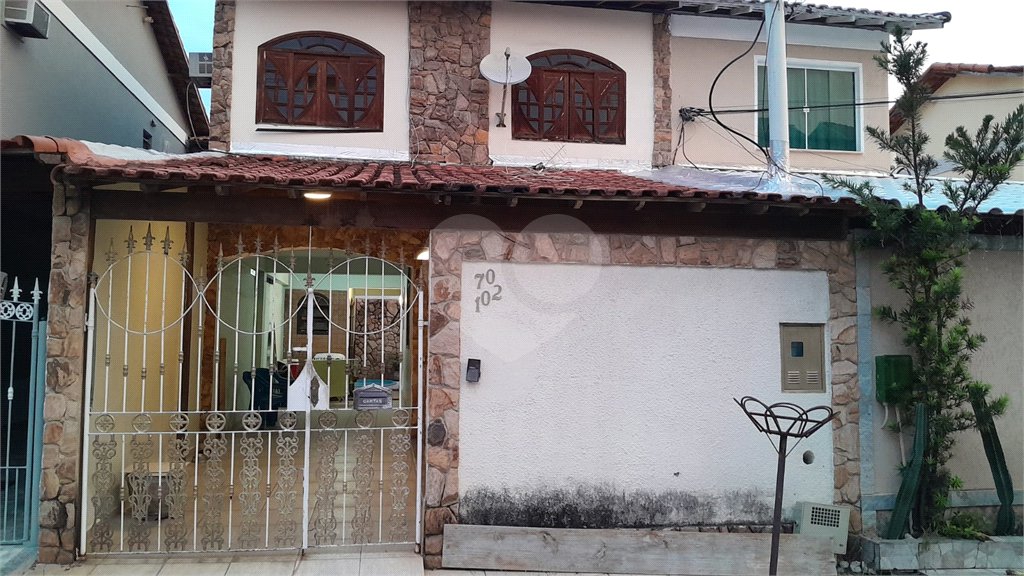 Casa à venda com 3 quartos em Campo Grande, Rio de Janeiro, RJ
