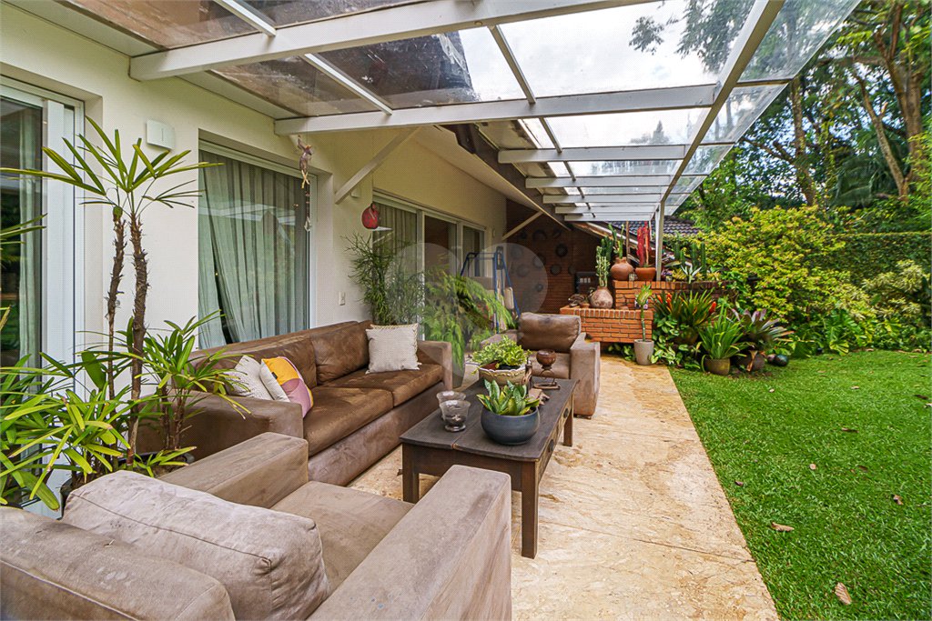 Casa à venda com 5 suítes em Jardim Morumbi, São Paulo, SP