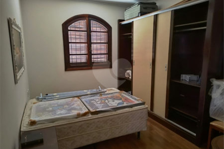 Sobrado à venda com 4 suítes em Cidade Nova I, Indaiatuba, SP