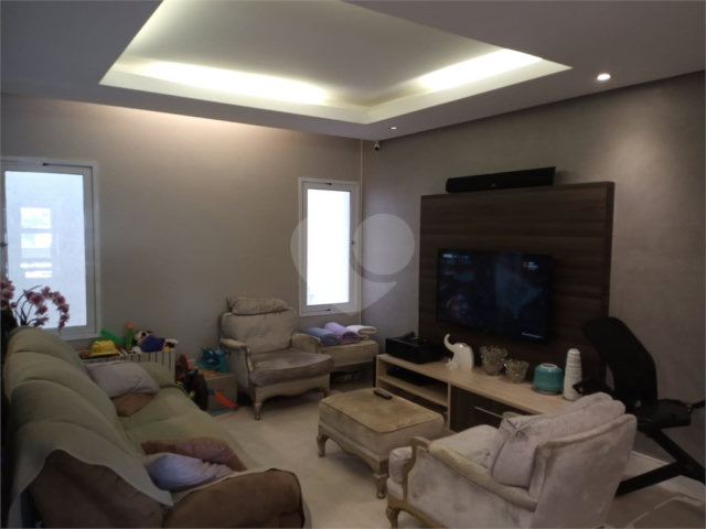 Casa à venda com 3 quartos, sendo 1 suíte,  em Vila Guilherme, São Paulo, SP