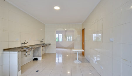 Sobrado à venda com 3 quartos, sendo 1 suíte,  em Alto da Boa Vista, São Paulo, SP