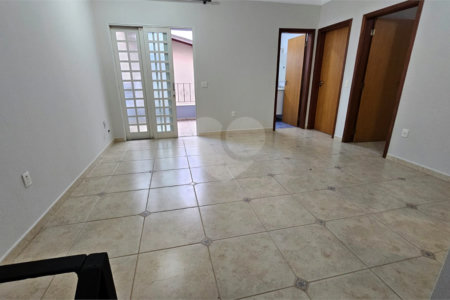Casa para alugar com 4 quartos, sendo 2 suítes, no condomínio Portal de Itaici, Indaiatuba - SP
