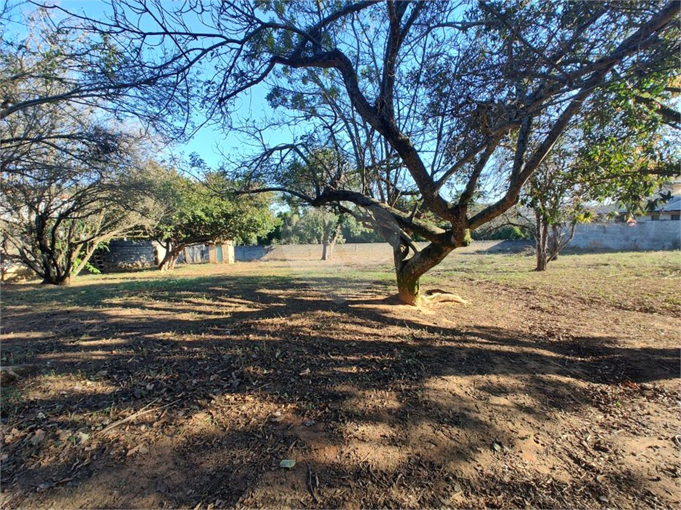 Terreno à venda em Jardim dos Pinheiros, Atibaia, SP