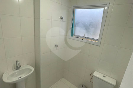 Apartamento à venda com 2 quartos em Botujuru, Mogi das Cruzes, SP