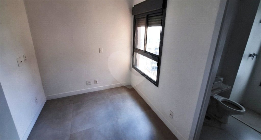 Apartamento à venda com 3 suítes em Sumarezinho, São Paulo, SP
