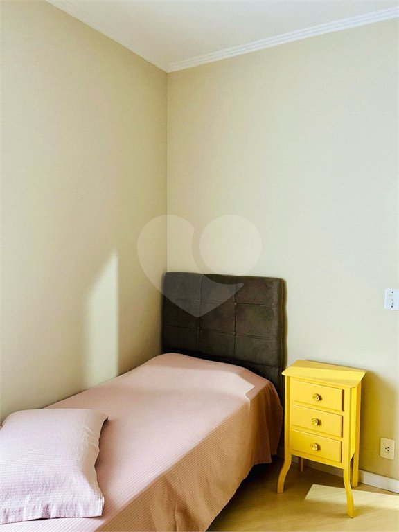 Casa à venda com 3 quartos, sendo 2 suítes, no condomínio Res Green Villagge, São Paulo - SP