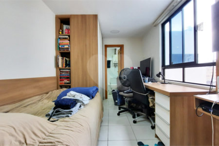 Cobertura à venda com 4 quartos, sendo 2 suítes,  em Tijuca, Rio de Janeiro, RJ