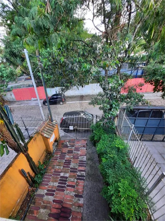 Sobrado à venda com 2 quartos em Granja Julieta, São Paulo, SP