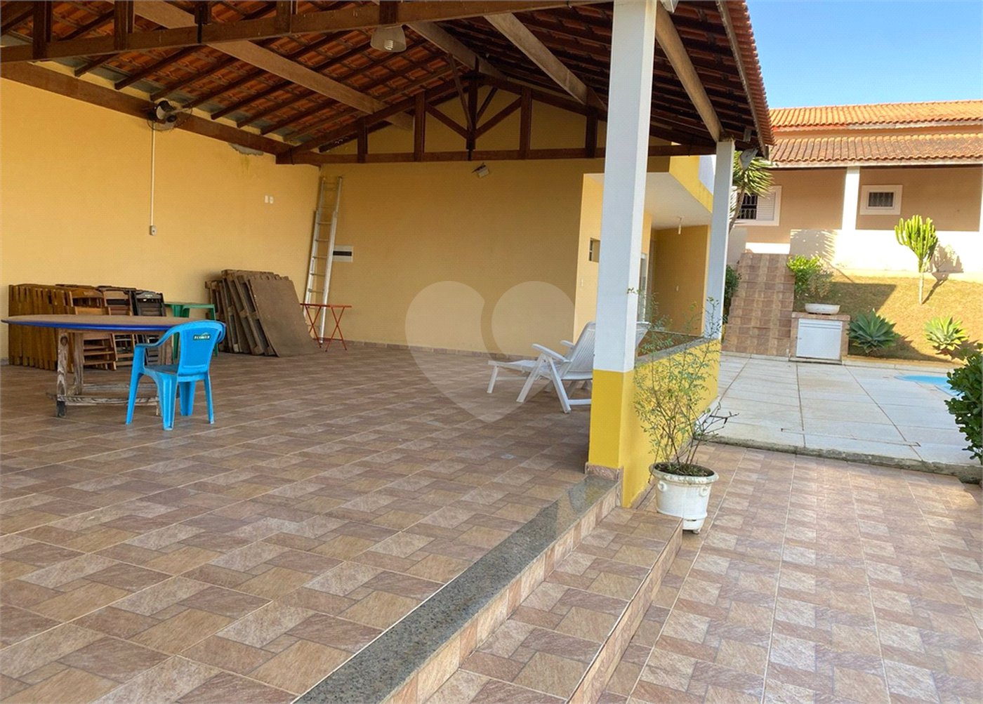 Chácara à venda com 4 quartos, sendo 2 suítes, em Monte Bianco, Araçoiaba da Serra, SP