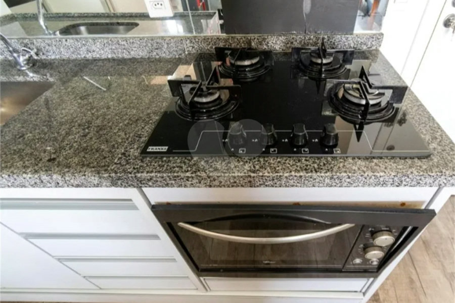 Vende-se Apartamento mobiliado de 34 m² na Vila Mascote