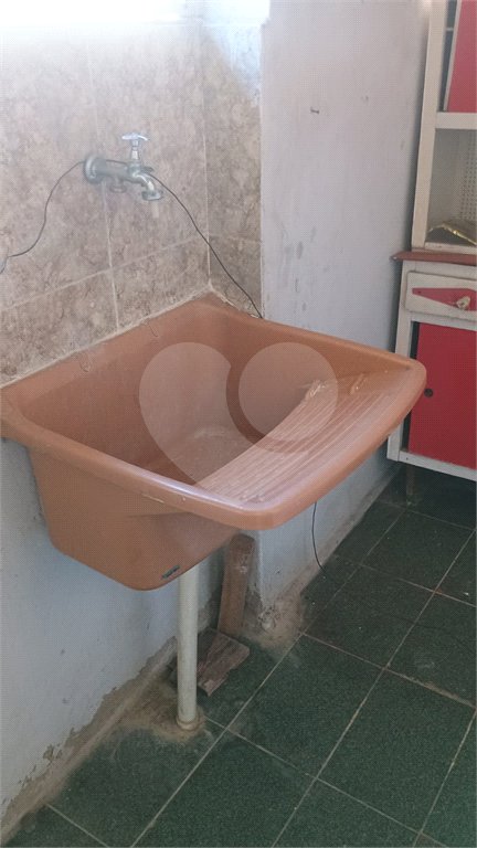 Sobrado para alugar com 2 quartos em Campo Grande, Rio de Janeiro, RJ