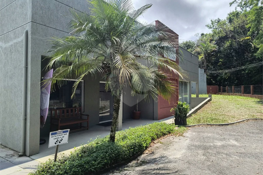 Prédio à venda em Roseira, Mairiporã, SP