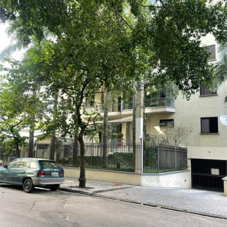 Apartamento à venda com 3 quartos, sendo 1 suíte, em Vila Andrade, São Paulo, SP