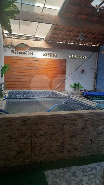 Sobrado à venda com 3 quartos, sendo 1 suíte, em Tremembé, São Paulo, SP