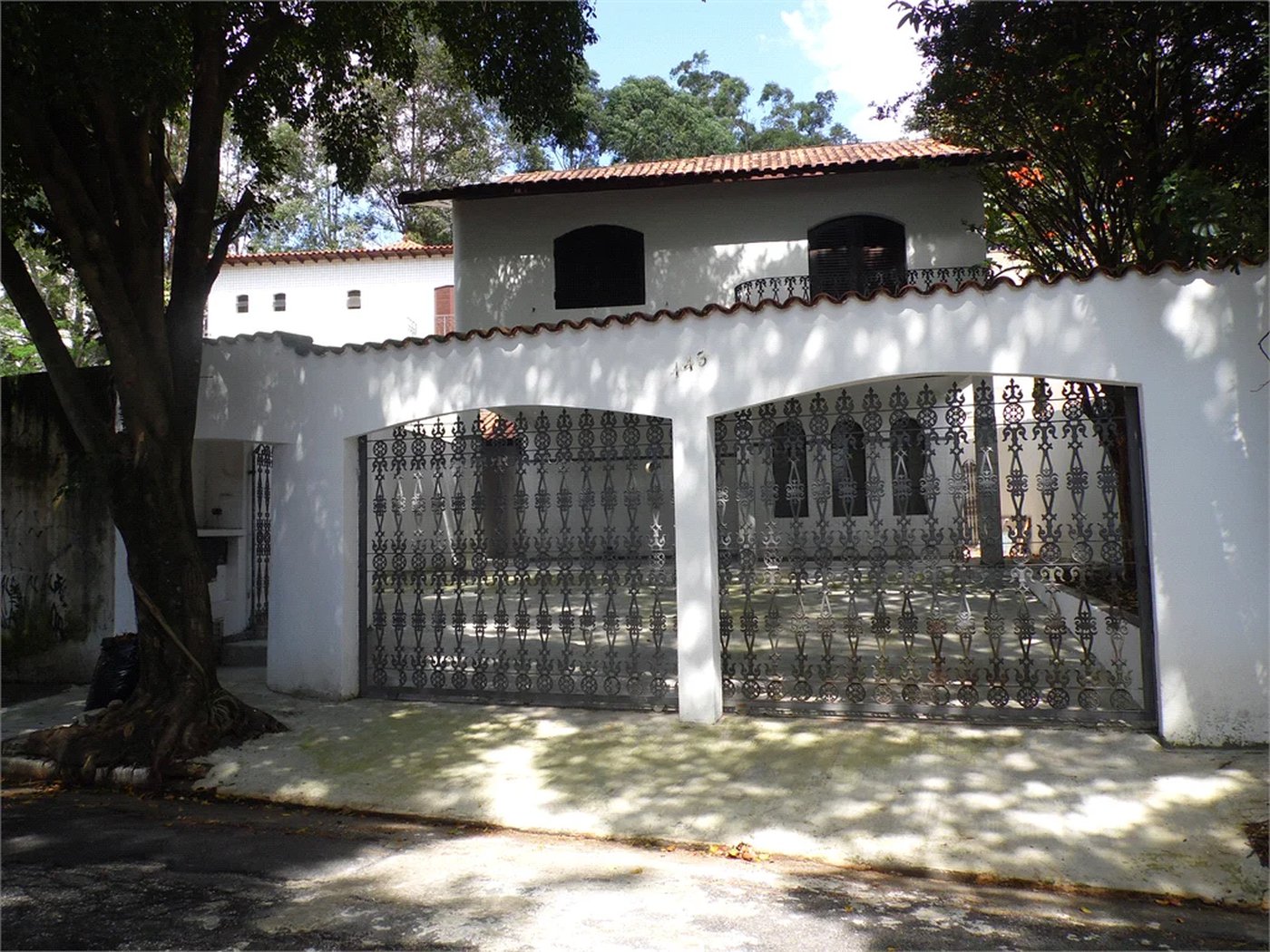 Casa à venda com 5 quartos, sendo 3 suítes, em Vila São Francisco, São Paulo, SP