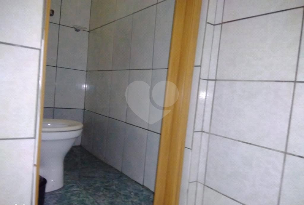 Casa à venda com 4 quartos, sendo 2 suítes, em Jardim Vila Galvão, Guarulhos, SP