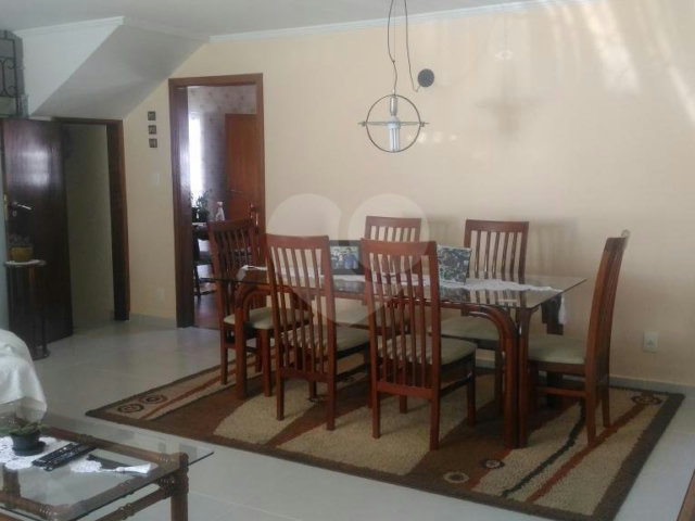Sobrado à venda com 3 quartos, sendo 2 suítes,  em Tucuruvi, São Paulo, SP