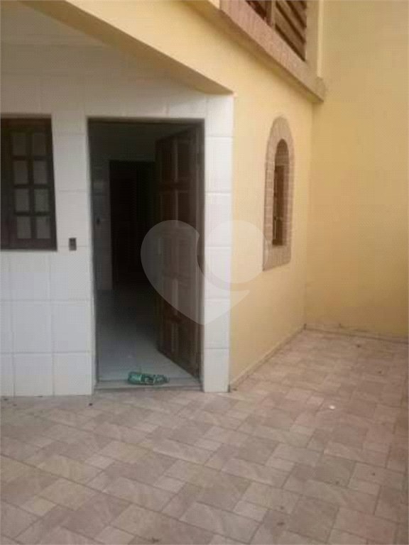 Sobrado à venda com 3 quartos, sendo 1 suíte, em Jardim Monte Kemel, São Paulo, SP