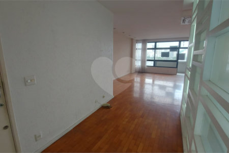 Apartamento à venda com 3 quartos, sendo 1 suíte, em Botafogo, Rio de Janeiro, RJ
