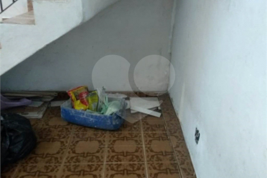 Sobrado à venda com 2 quartos em Tremembé, São Paulo, SP