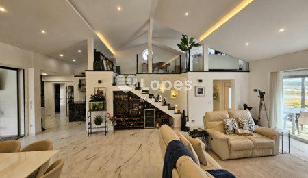 Casa com 3 quartos à venda no Algarve, Portugal – Piscina e terreno de 12.000 m²