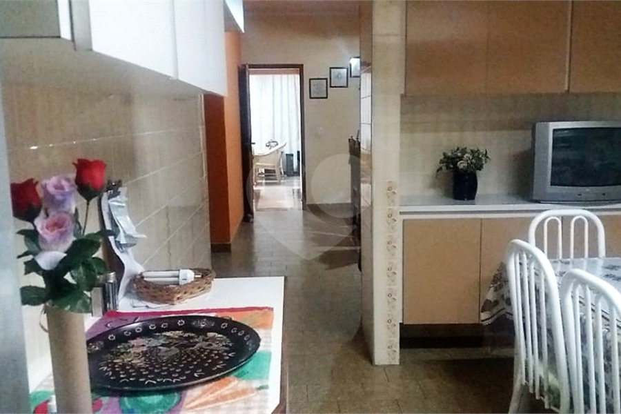 Casa Térrea à venda com 4 quartos, sendo 2 suítes, em Parque Edu Chaves, São Paulo, SP